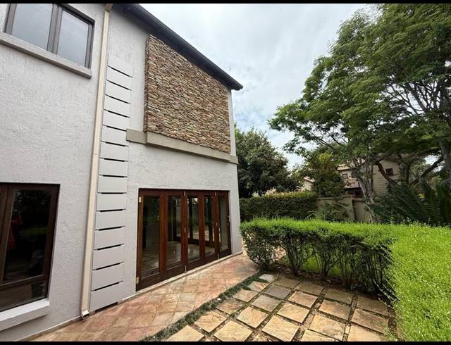 4 BEDROOM PROPERTY TO RENT IN MIDFIELD ESTATE